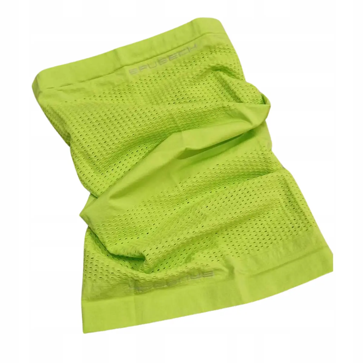 Brubeck komin termoaktywny bandana do biegania Air-Tube zielony L/XL - produkt Fundacji Fun and Drive Dzieciom