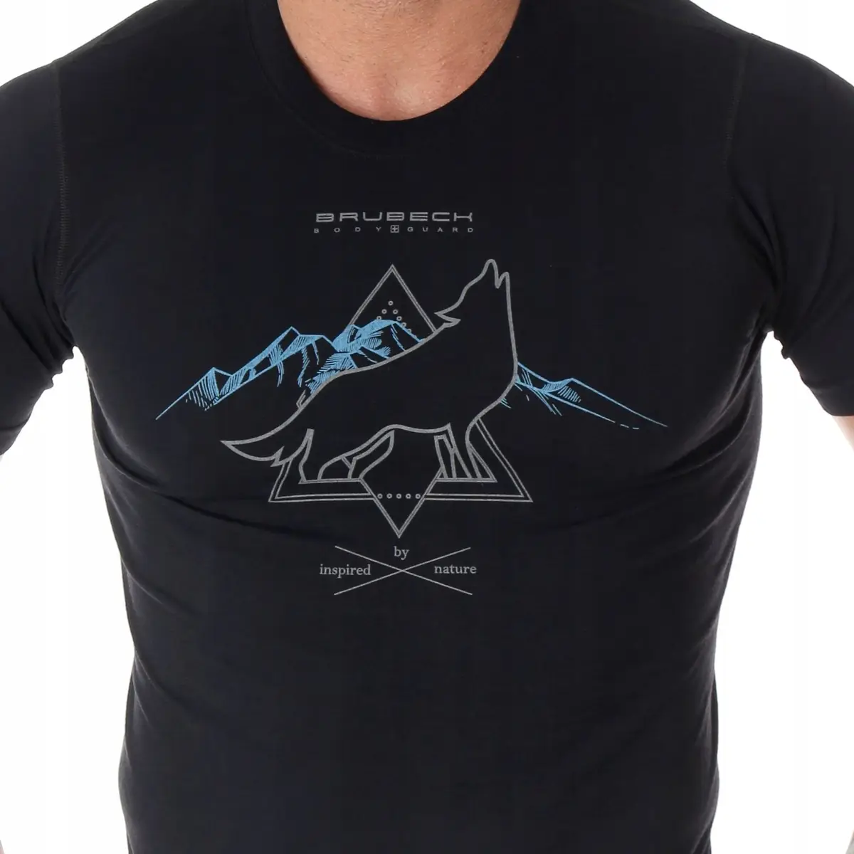 Koszulka męska trekkingowa BRUBECK T-Shirt merino czarna Wilk 3 - zdjęcie 4