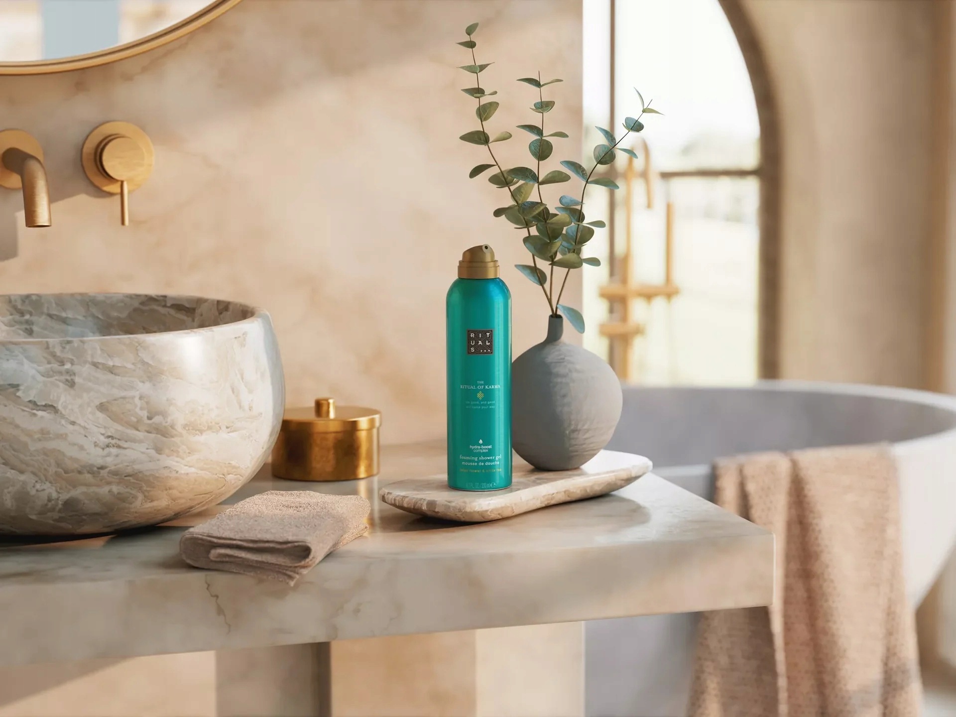 RITUALS Pianka pod prysznic z kwiatem lotosu i białą herbatą 200 ml - zdjęcie 2