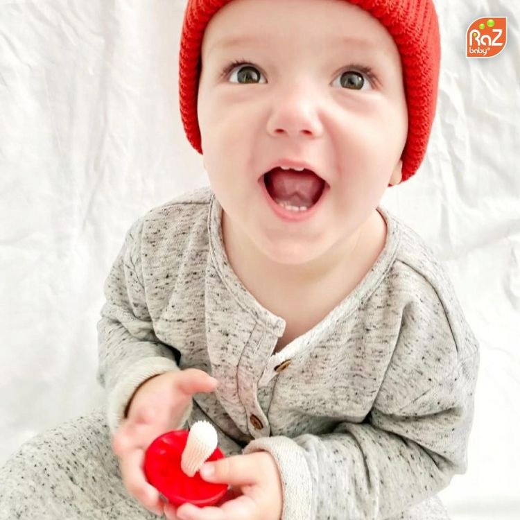 RazBaby gryzak logopedyczny silikonowy grzybek na ząbkowanie 3m+ 2szt - zdjęcie 4