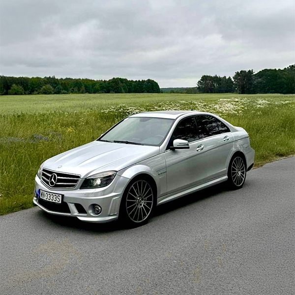 Przejazd MERCEDES C63 SAFETY CAR
